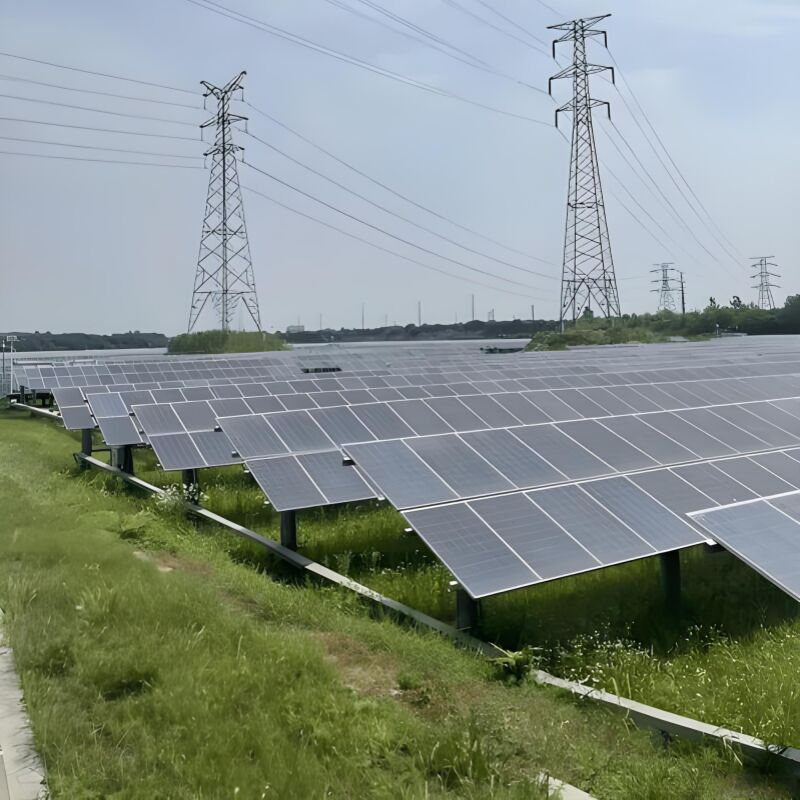 지상 태양광 장착 브래킷은 안전하고 태양광 프로젝트 설치를 위한 특허받은 디자인의 유연하고 조절 가능한 장착 시스템입니다.