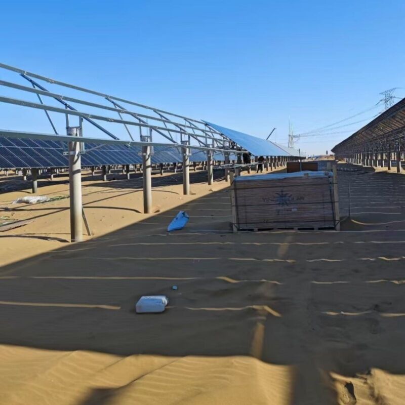 태양광 지지대용 압출 알루미늄 레일과 내구성이 뛰어난 합금강 부품을 사용한 모듈식 디자인의 지상 태양광 장착 브래킷