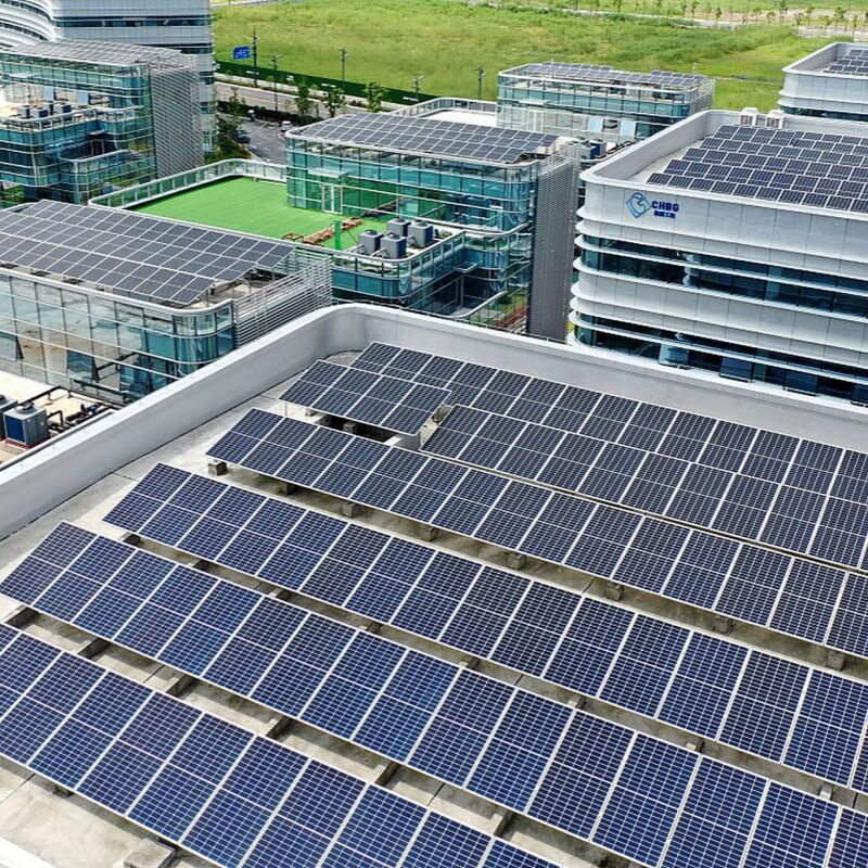 금속 지붕용으로 설계된 태양광 패널 지붕 장착 브래킷으로, 설치 솔루션을 제공하고 설치 시간과 비용을 절감합니다.